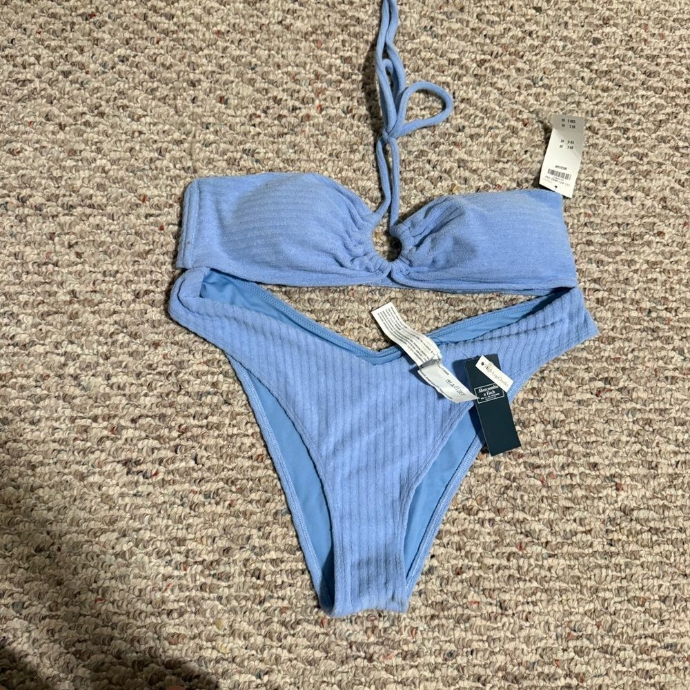 NWT Abercrombie & Fitch Bikini Terry Upside Down Halter High-Leg Cheeky- Medium - Picture 6 of 12